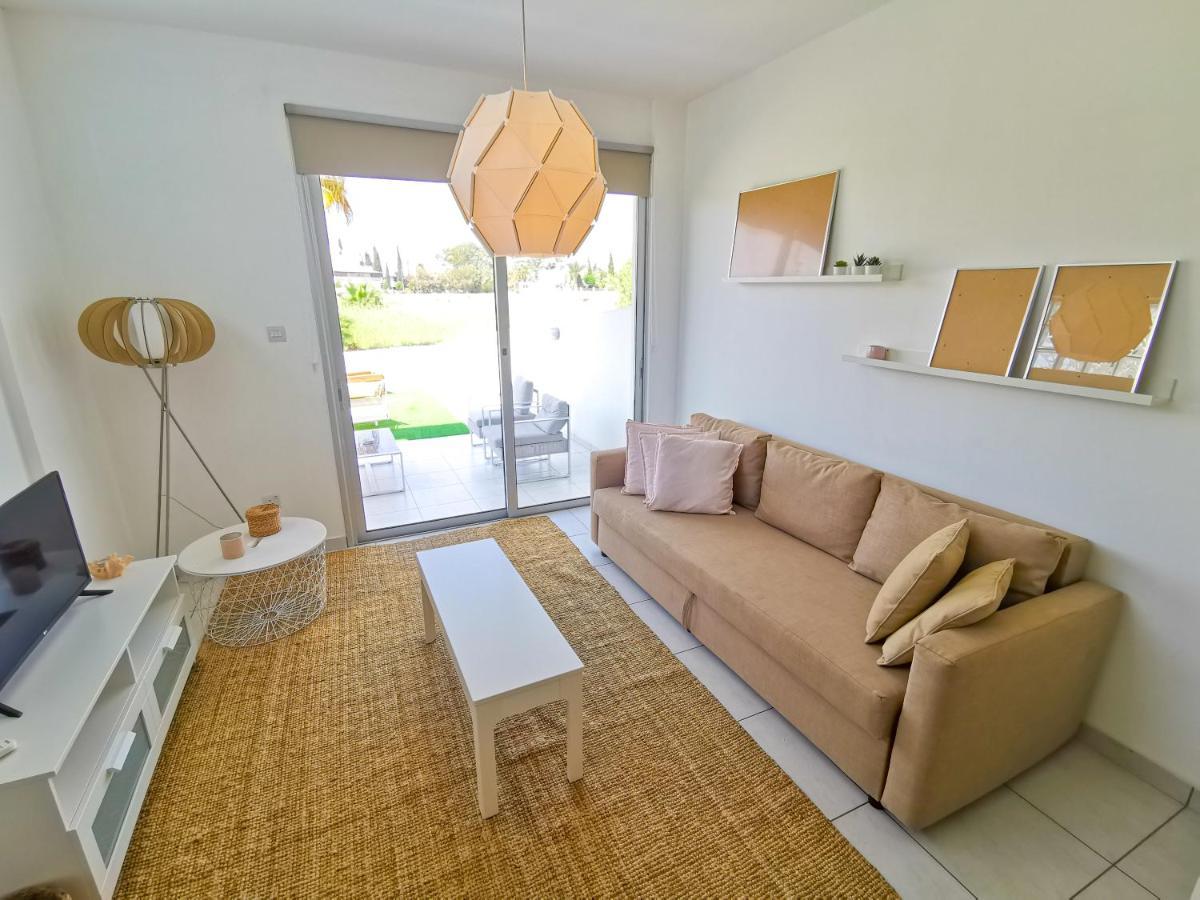 Happy Day Dreamer Apartments Pyla Dış mekan fotoğraf